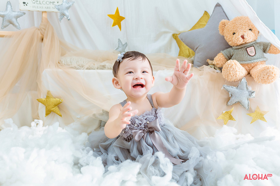 album ảnh bé sinh nhật 1 tuổi Nhật Ánh